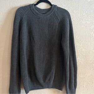 Quince Men's/Women’s Charcoal Crewneck Sweater 100 Organic Cotton Large Warm